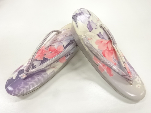 花模様草履（23センチ）